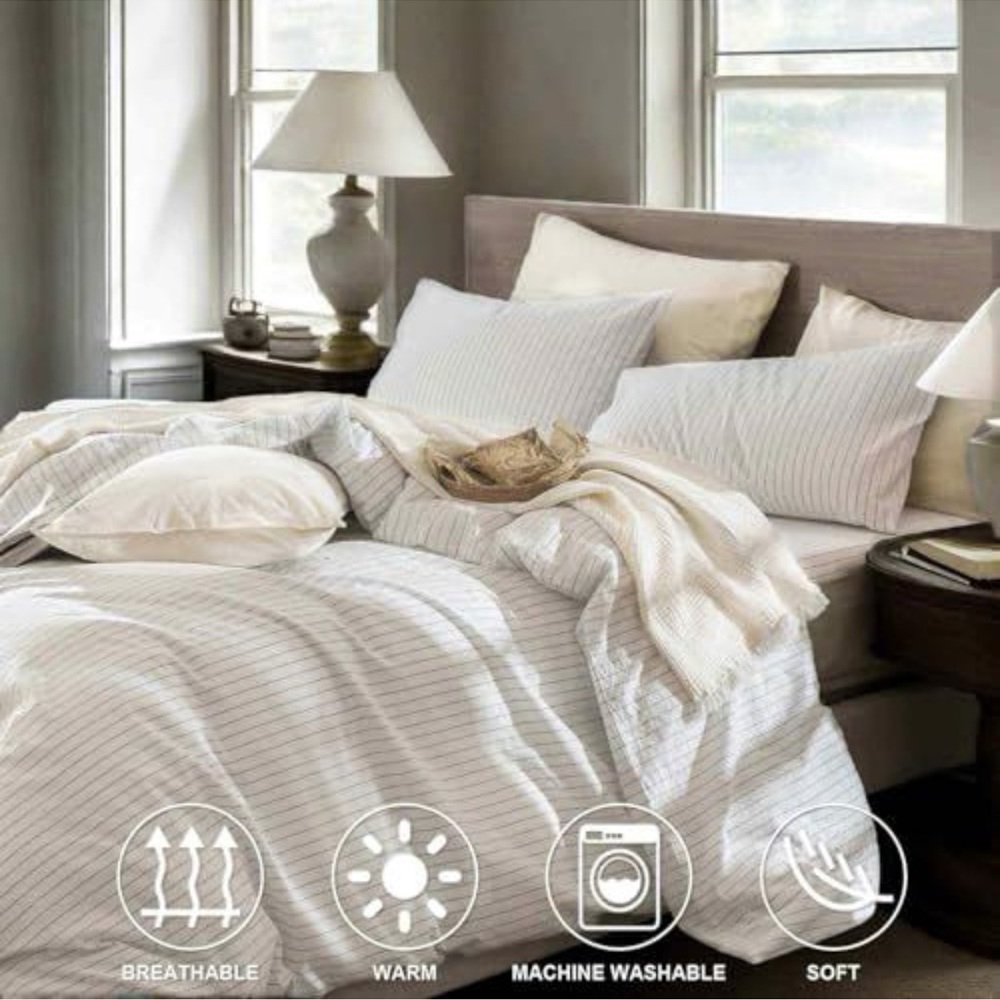 NEW Gray & White Striped Queen Duvet & Shams Set - Picture 3 of 6